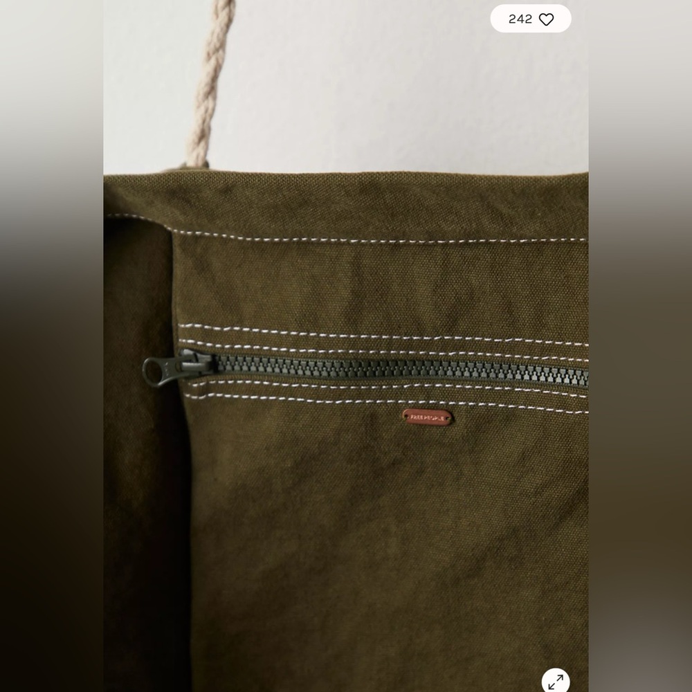 Free People Been There Badge Tote Bag, NWT - Picture 5 of 10
